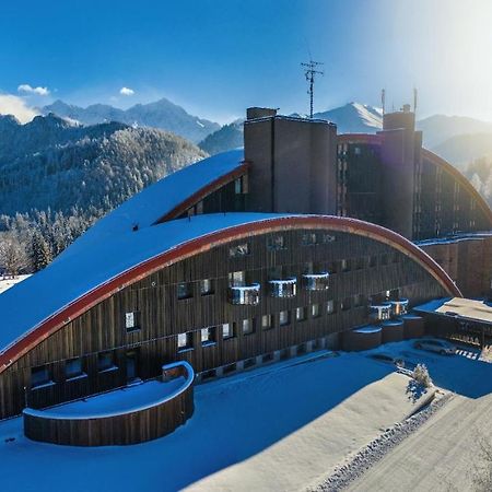 President Hotel Montfort Ždiar 外观 照片