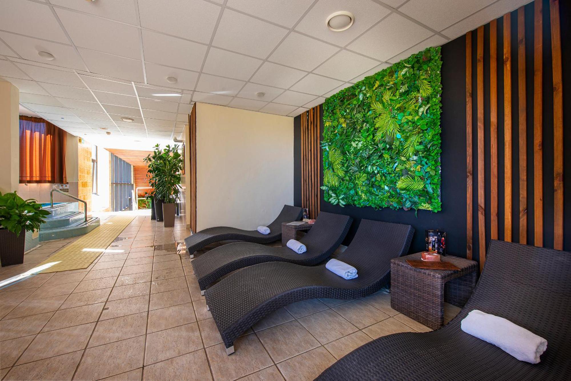 President Hotel Montfort Ždiar 外观 照片