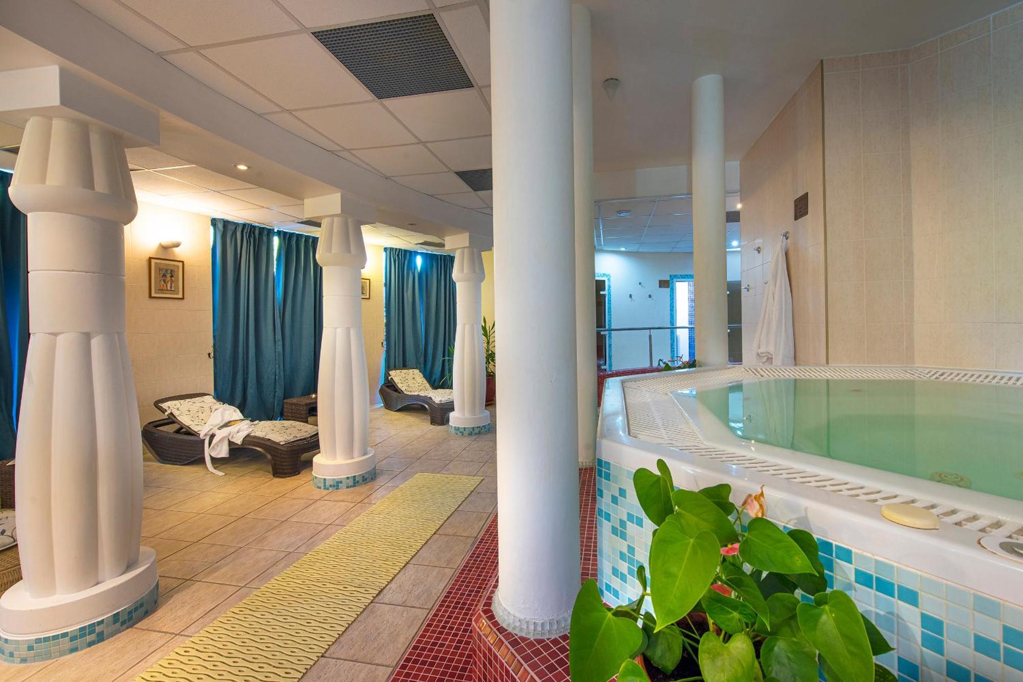 President Hotel Montfort Ždiar 外观 照片