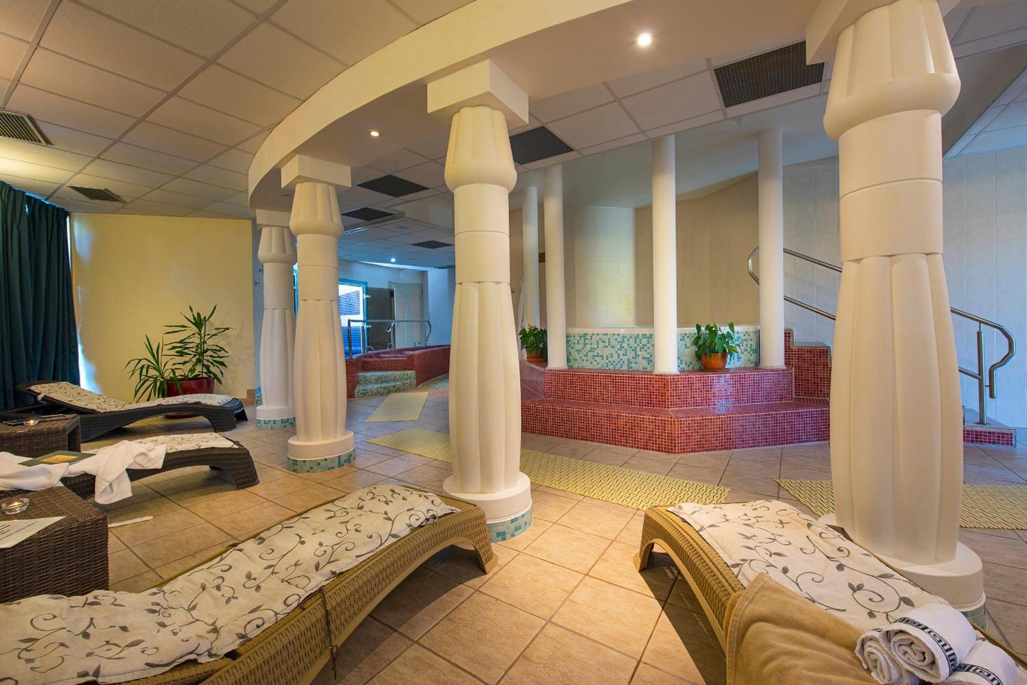 President Hotel Montfort Ždiar 外观 照片